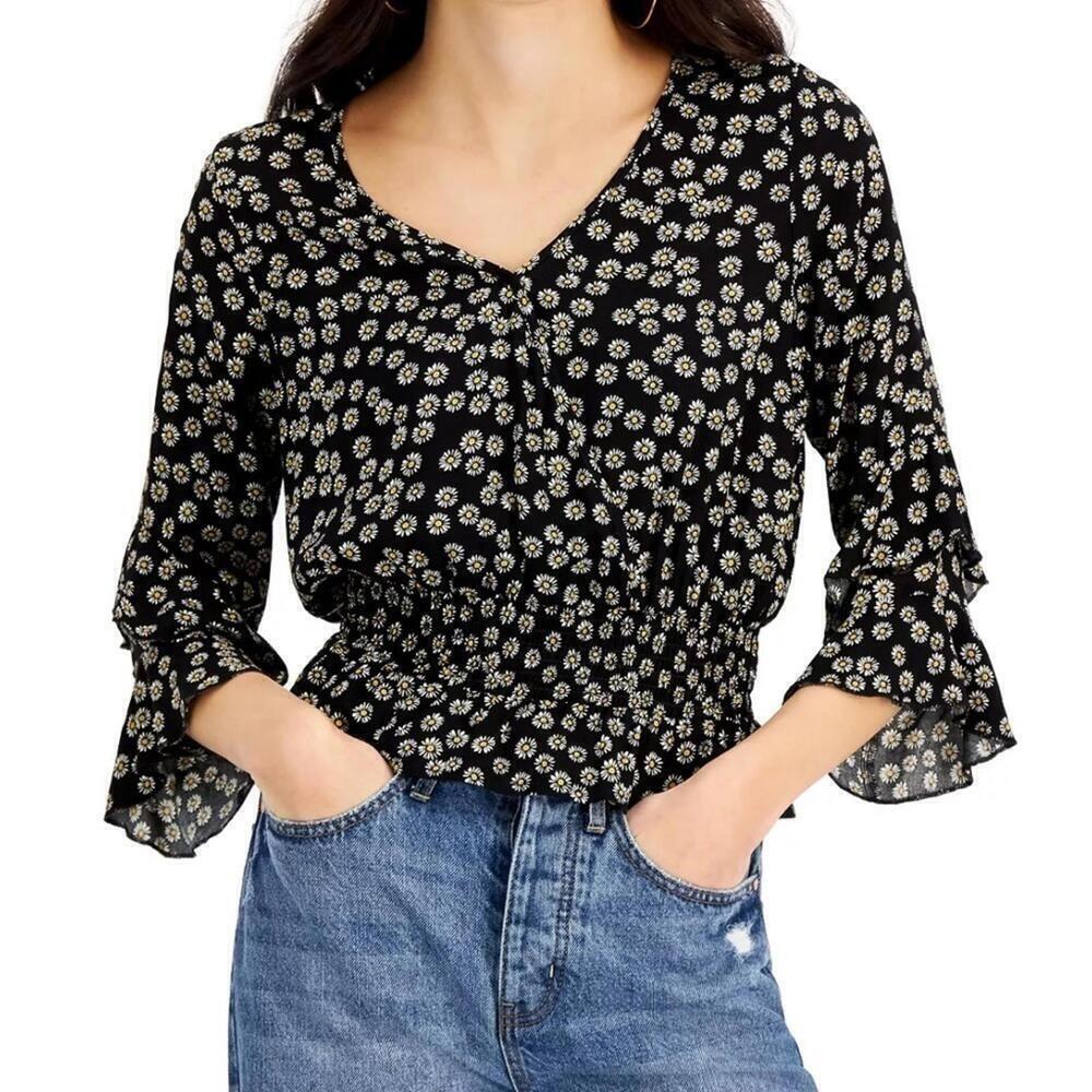 New  JUST POLLY Juniors' Smocked-Waist Top Large, long sleeve summer shirt